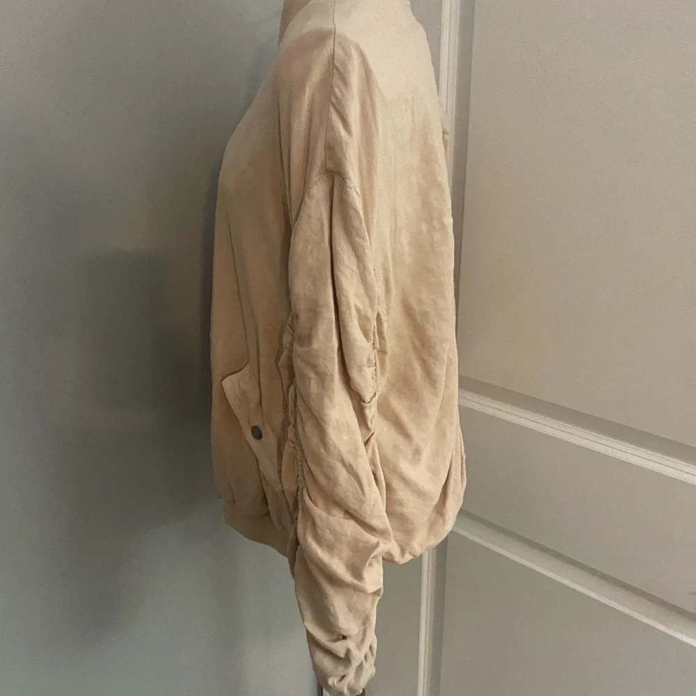 Free People Ruched Linen Bomber Jacket 💕